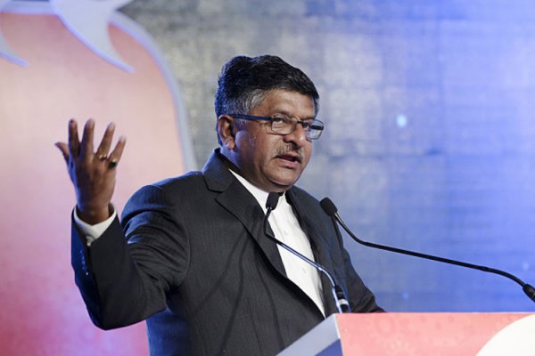 indiasittingoncuspofdigitalrevolution:ravishankarprasad